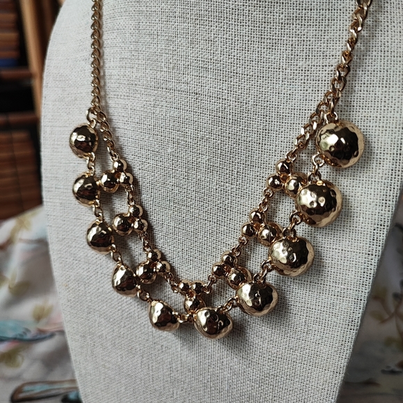 Milky Opaline Seafoam Crystal Glass Gold Tone Statement Necklace Crown Logo NEW - Picture 3 of 10